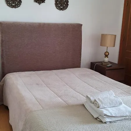 Casa Celia Nazare
